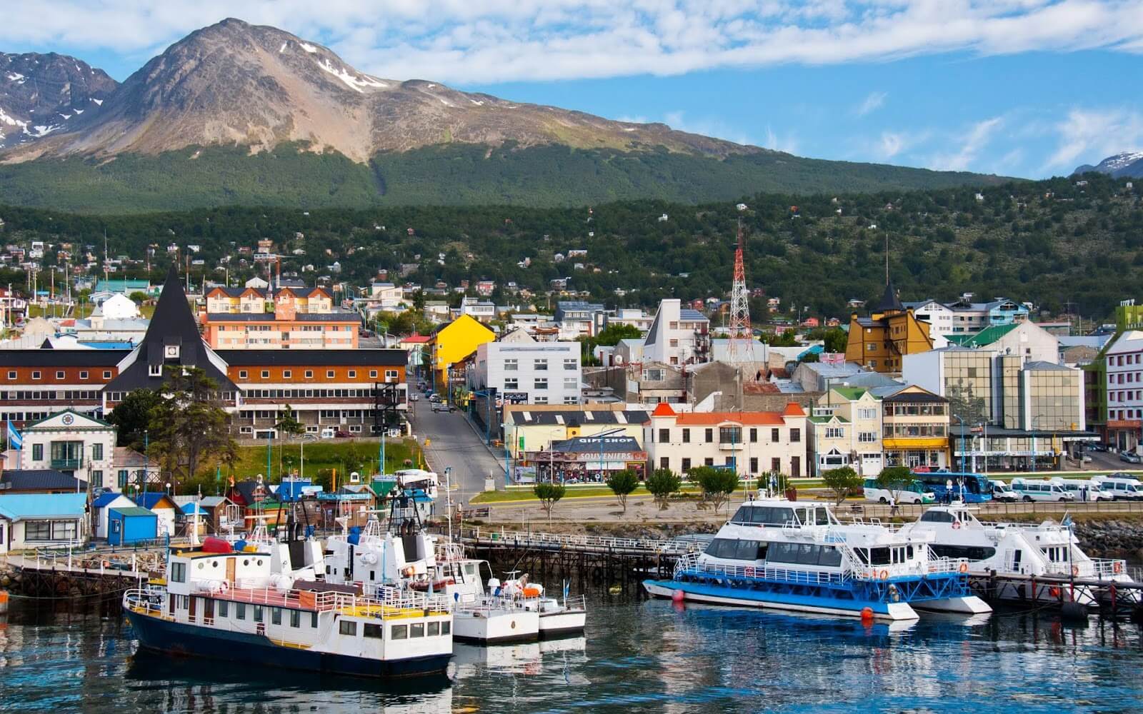 Agência de Turismo Ushuaia — Andes Experience